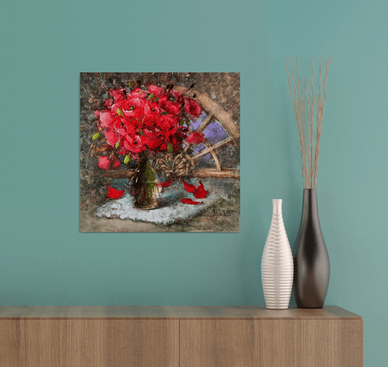 Vibrant poppy bouquet in English cottage