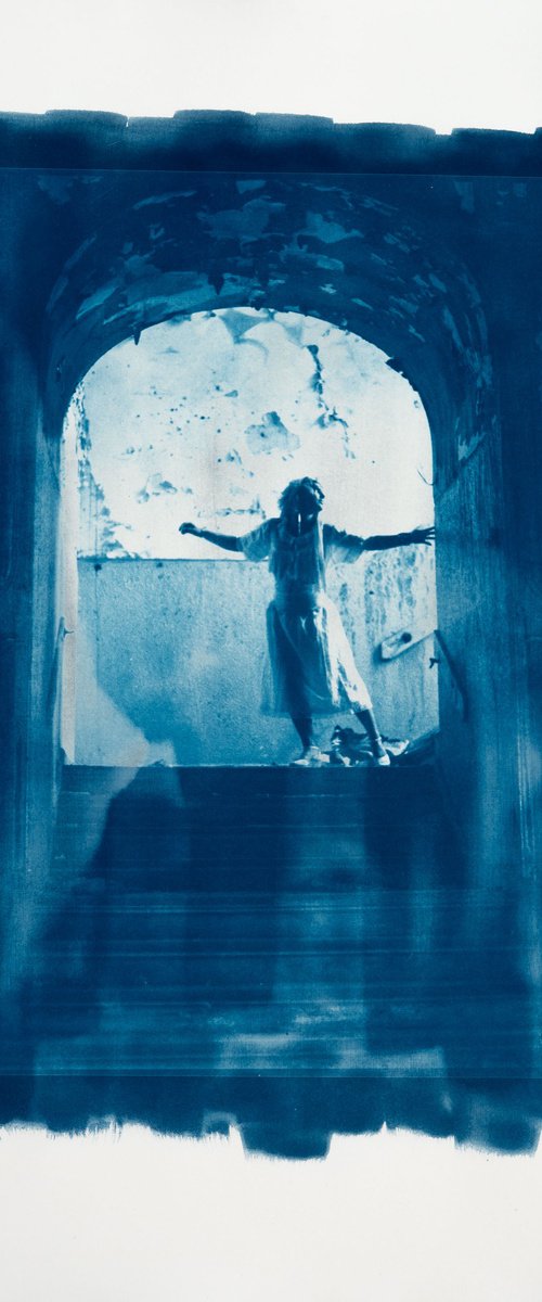 Wondering – Photograph 1976 / Cyanotype 2026 by Robbert Frank Hagens