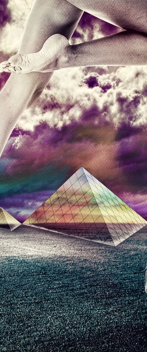 THE PYRAMID OF FREEDOM | 2015 | DIGITAL ARTWORK PRINTED ON PHOTOGRAPHIC PAPER | UNIQUE EDITION | 50 X 50 CM | HIGH QUALITY | SIMONE MORANA CYLA | PUBLISHED by Simone Morana Cyla