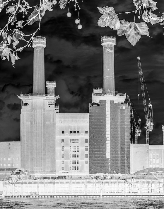 BATTERSEA POWER STATION 2015 B&W NO2   Limited edition  1/150 8"X12"