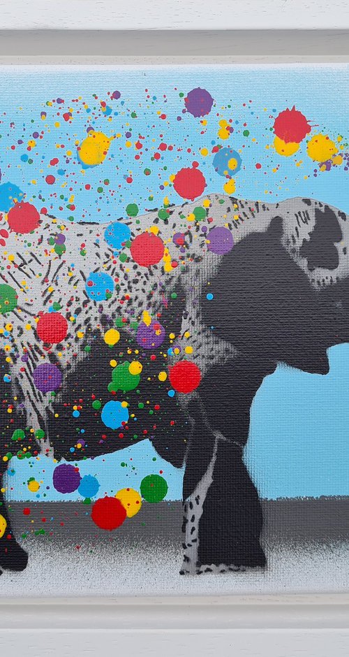 Naughty Elephants Squirt Paint by Johnman