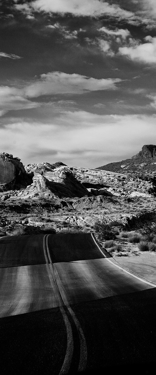 Valley of Fire Drive, Nevada by Heike Bohnstengel