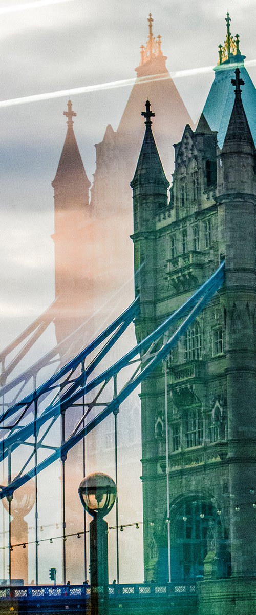 TOWER BRIDGE DOUBLE VISION NO:2 4/20 8”X12" by Laura Fitzpatrick