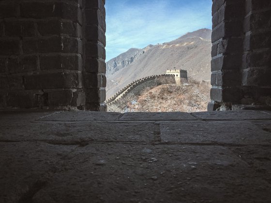 GLIMPSE OF GREAT WALL