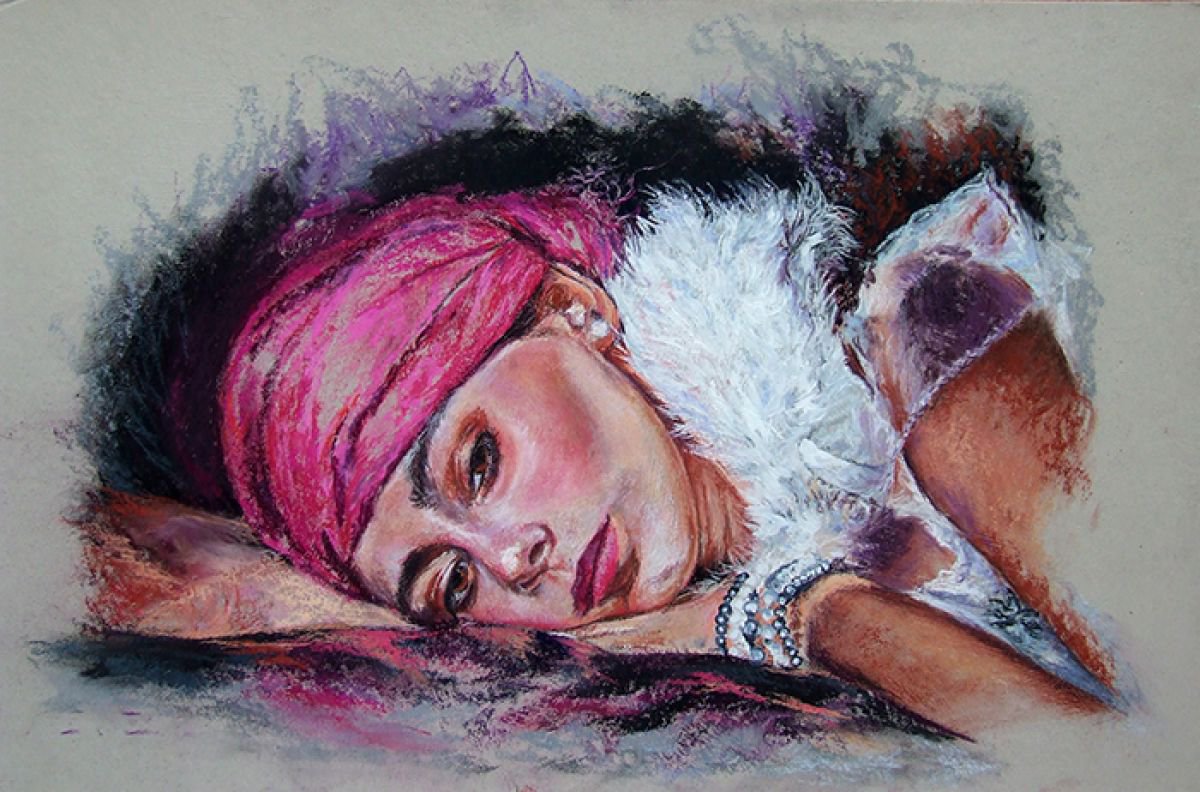 The pink scarf by Anna Sidi-Yacoub