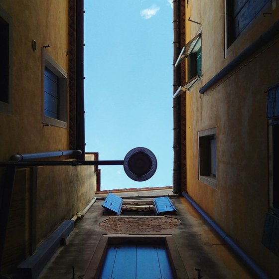 Window To The Skies - Venice Architecture Photography Print - 21x21 Inches, C-Type, Framed