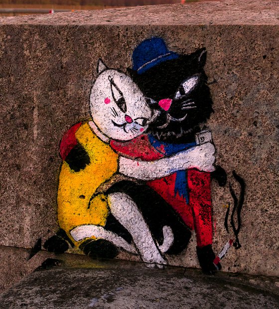 Cat love in Paris : 2019 12" X 18"    2/20