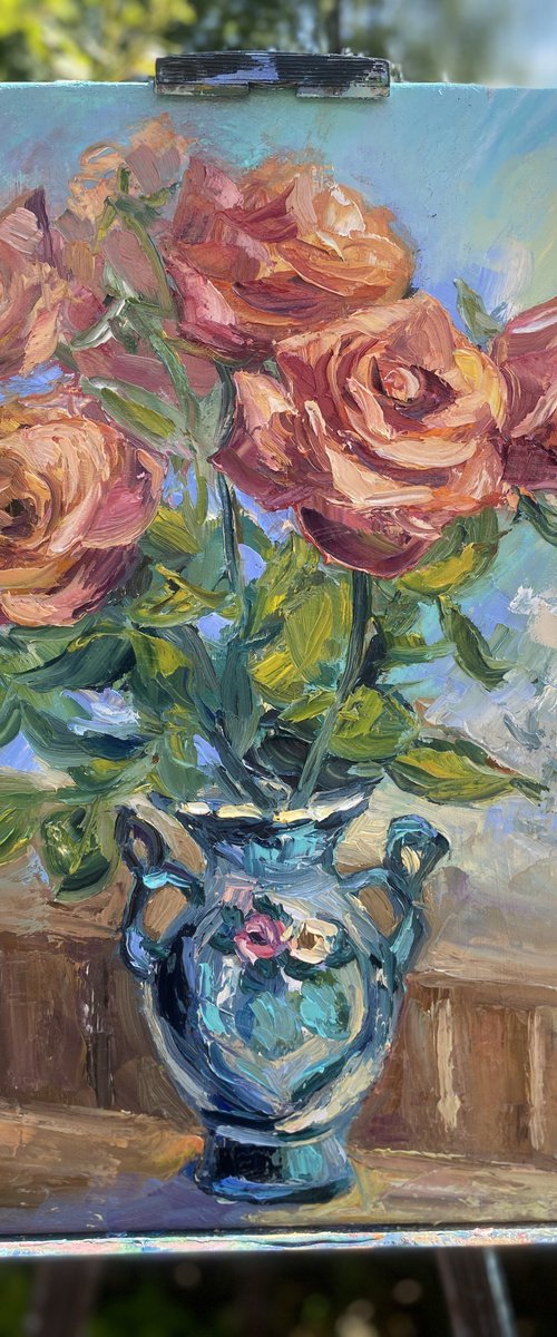 Roses in a vase, 35*45cm, impressionistic flowers oil painting in pink and turquoise by Olga Blazhko