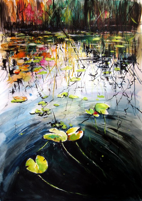 Water mirror with water lilies