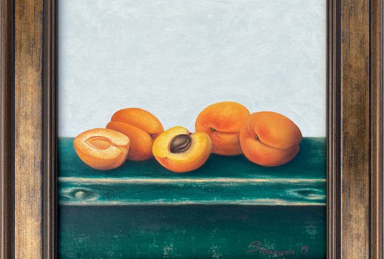 Still life- apricot (25x25cm, oil painting, ready to hang)