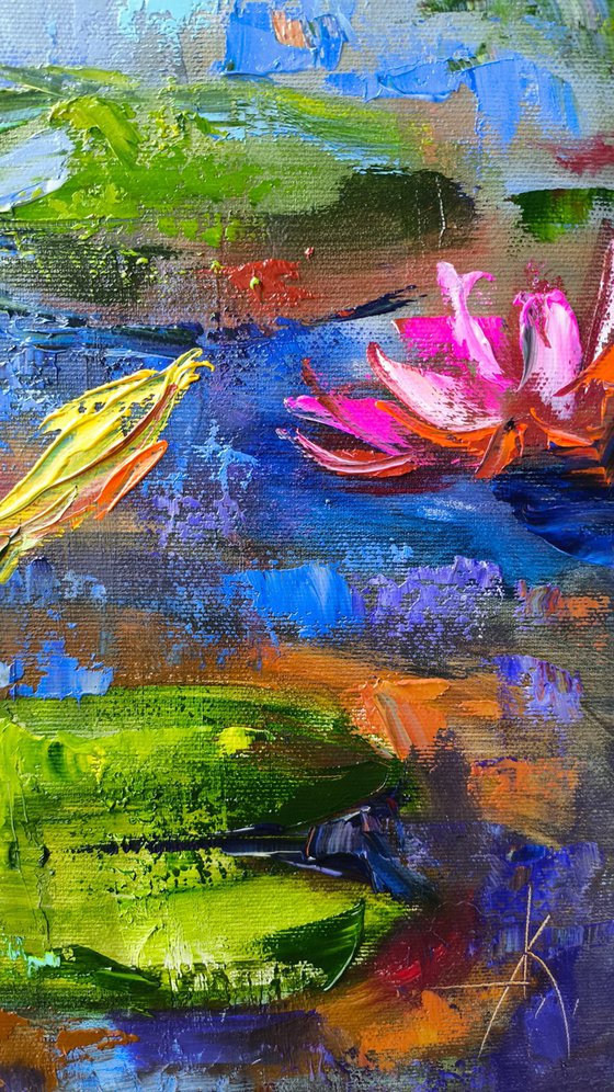 Wispers of water lilies