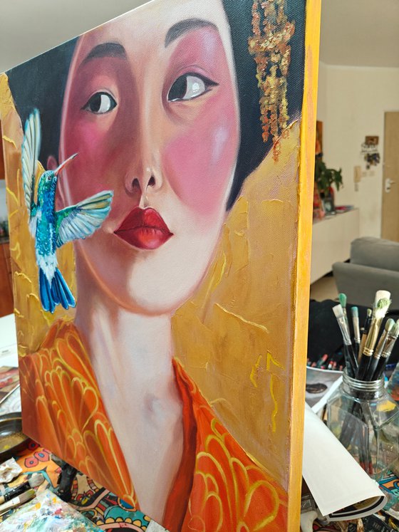 Geisha with hummingbird