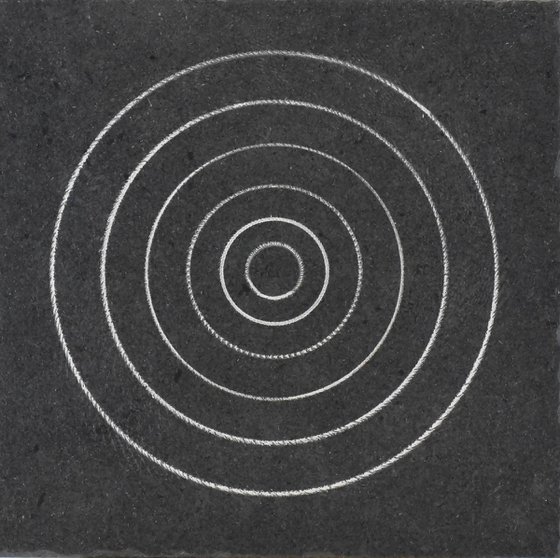 SILVERY CIRCULAR TRACES