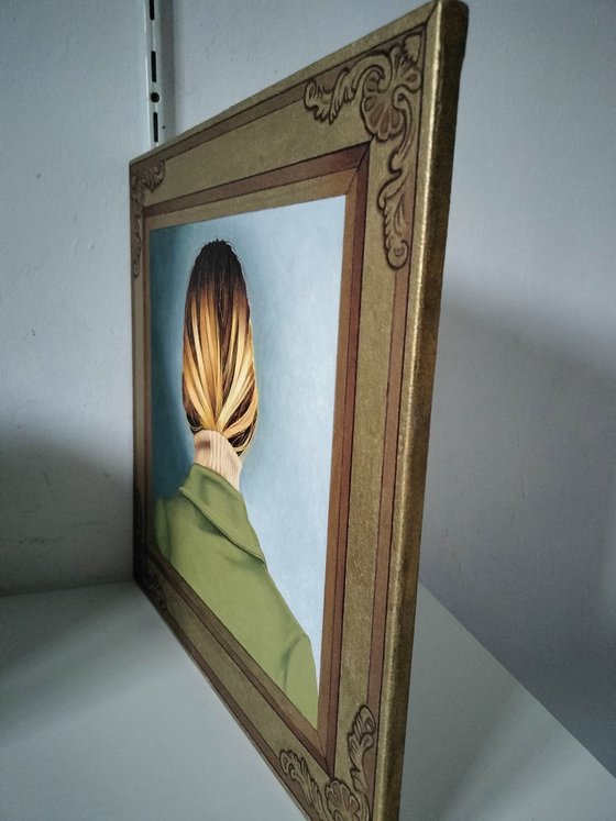 Classic girl (the golden decorative frame is a trompe l'oeil)