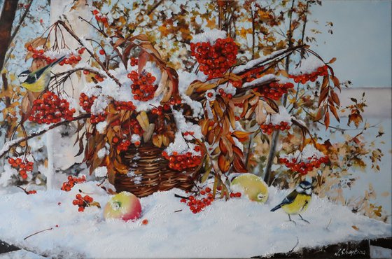 Snowy Rowan Basket and Winter Birds