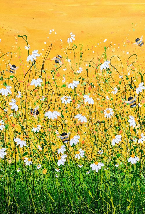 Bee utiful Sunny Delight #7 by Lucy Moore