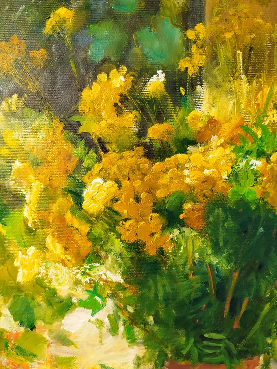 Flowers and grapes