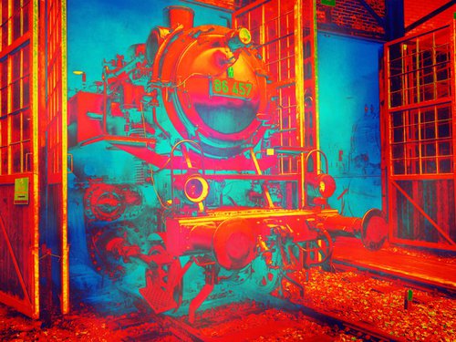 Old steam trains in the depot - print on canvas 60x80x4cm - 08515m4 by Kuebler
