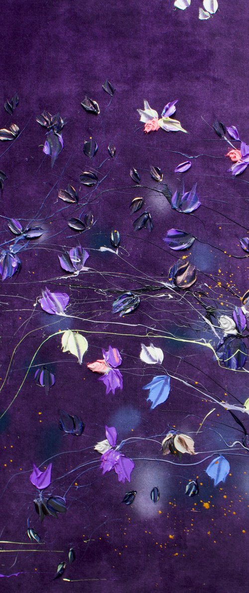„Fragile Roses in Velvet" by Anastassia Skopp