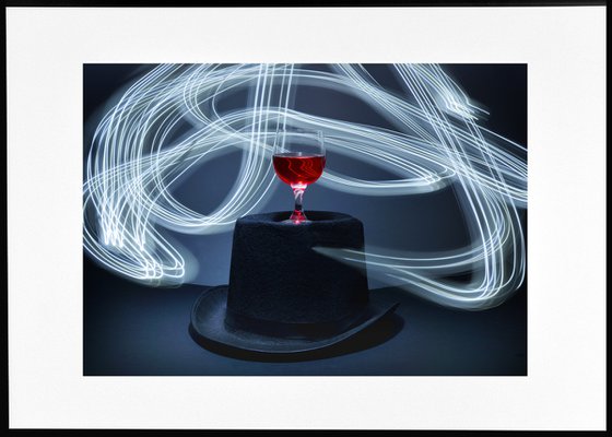 " Top hat and glass of wine ". Limited edition 1 / 15