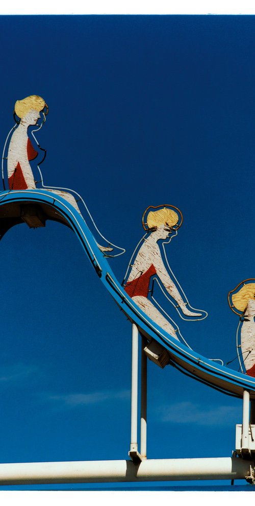 Pool Slide, Las Vegas, Nevada by Richard Heeps