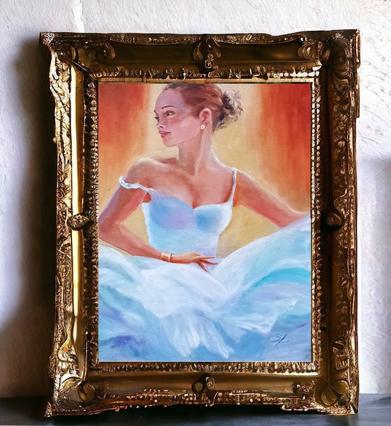 Astrid, Ballet Dancer 24/5