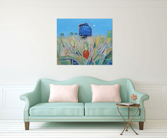 Kyiv. Hotel Salyut and Pineapple