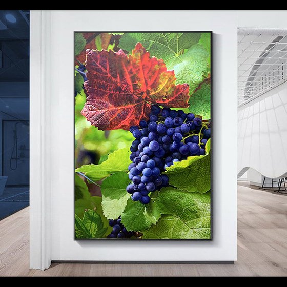 Photorealism oil painting:grape with leaves