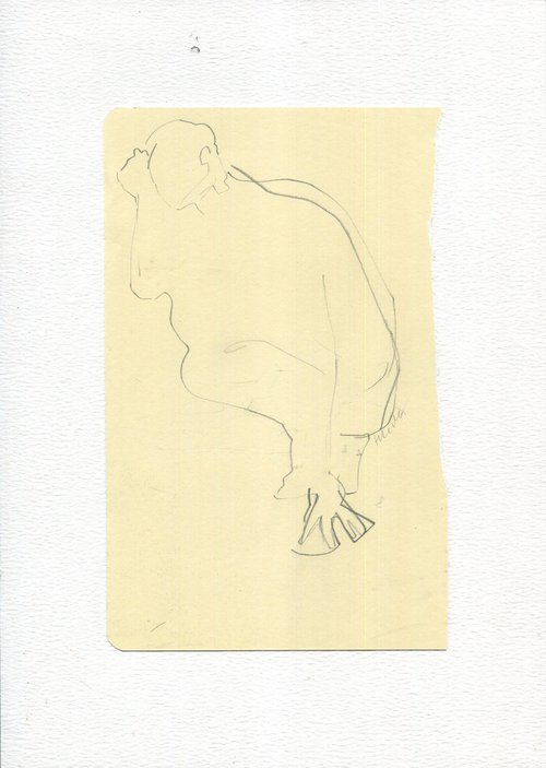 Life drawing of woman, crouching by Hannah Clark