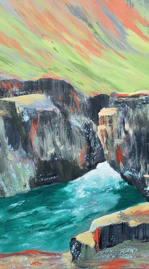 Black Moss Pot by Sam Martin