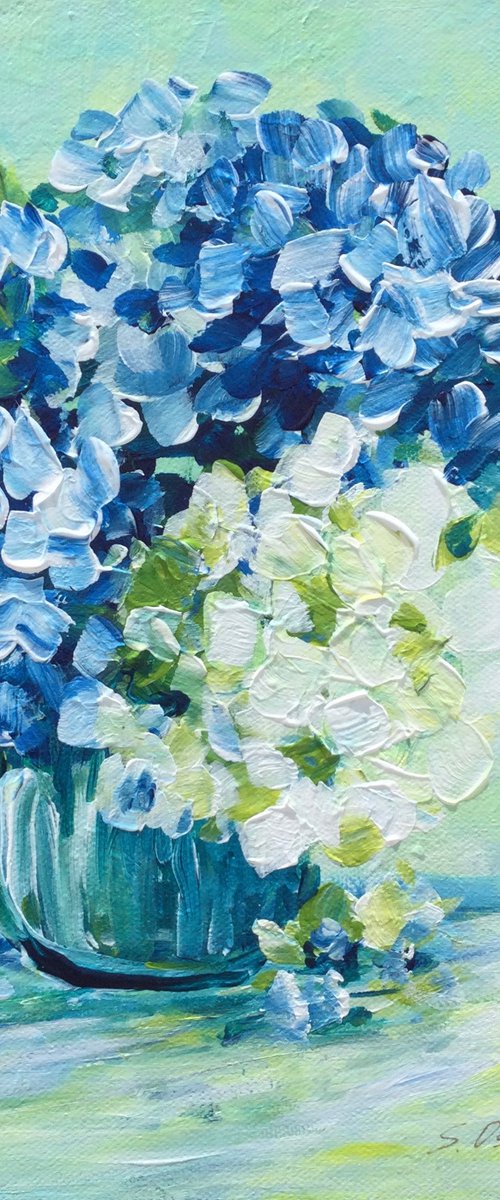 White and Blue Hydranges by Sveta Osborne