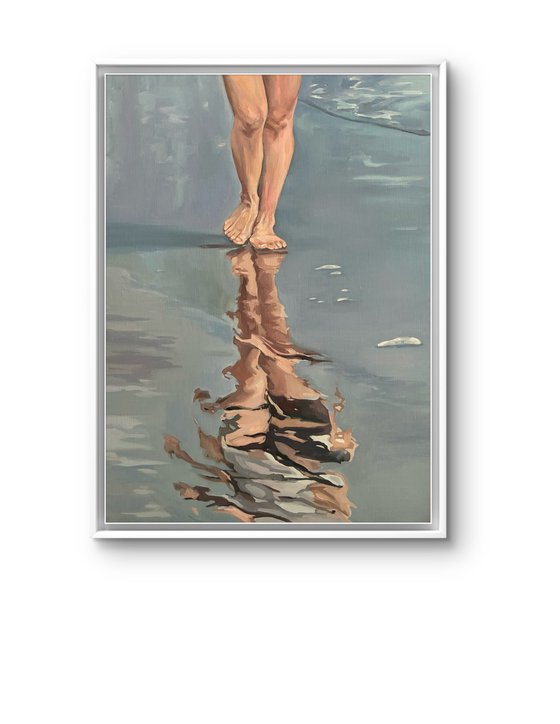 Sea coast. Reflections