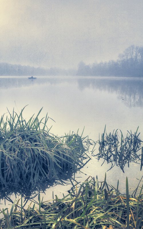 Fog on the lake. by Valerix