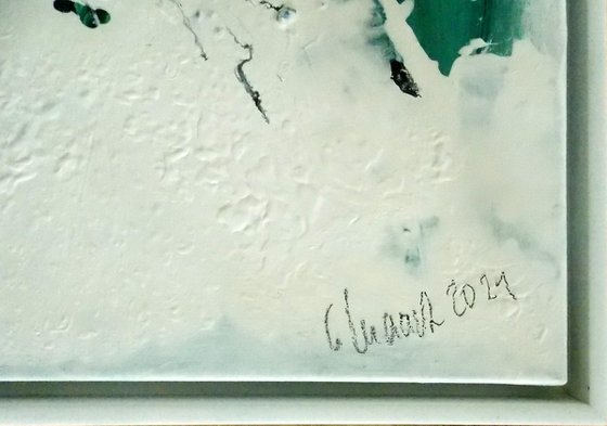 THE NAMING OF VISIBLE THINGS