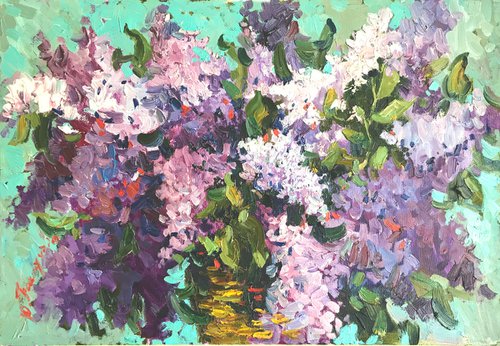 Purple lilac by Yuliia Pastukhova