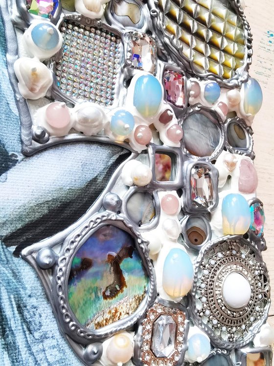 Moonlit White Horse. Tenderness