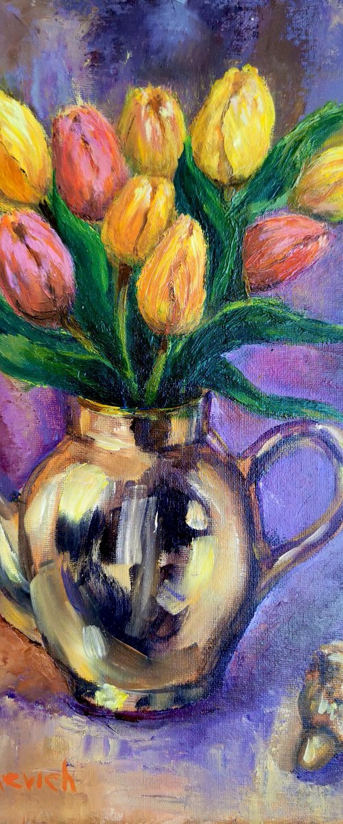 Tulips in a golden tea pot by Elvira Hilkevich