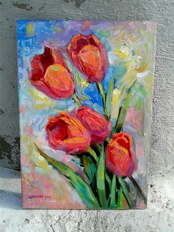 Tulips on the background of expressive