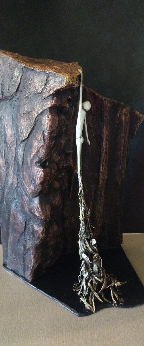 I WILL RISE. inspirational sculpture by ZheKa