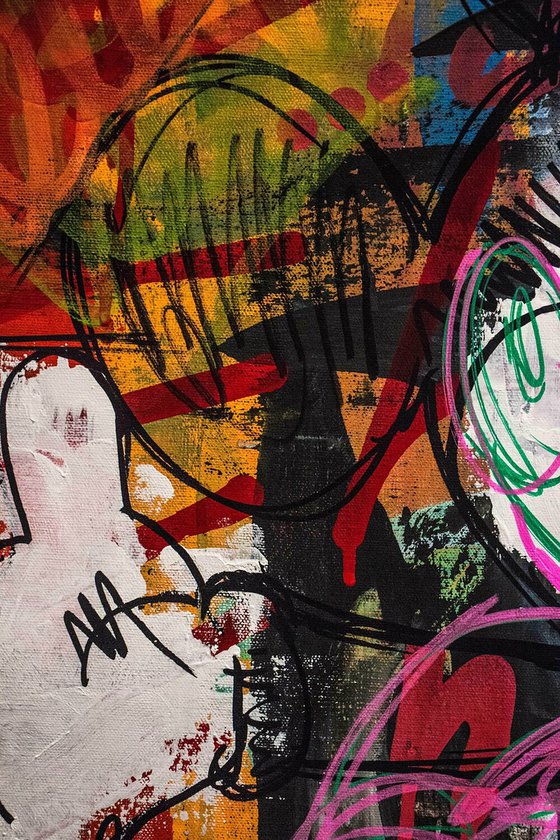 Mickey Mouse Street Art in pink, green black