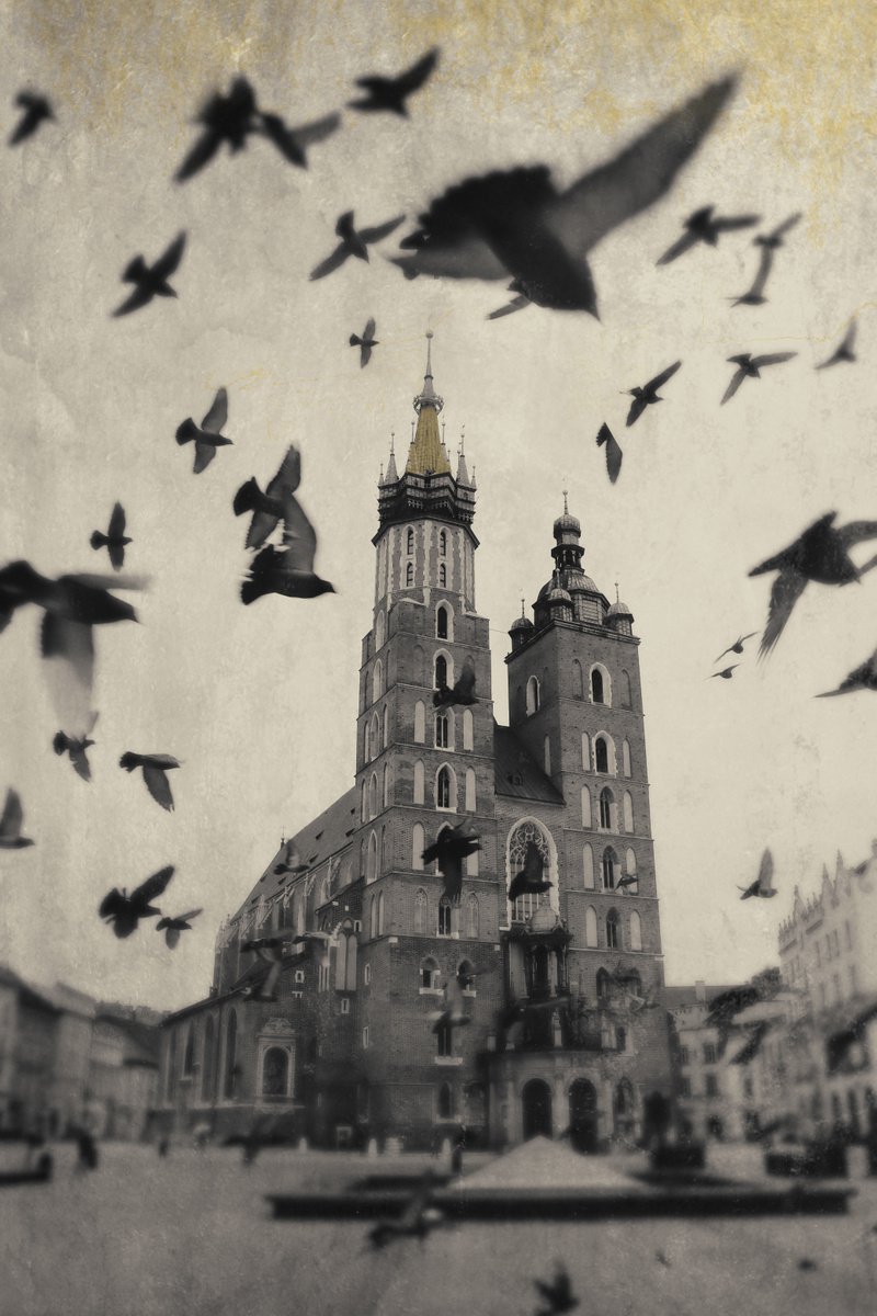 St. Mary’s Basilica, Krakow by Louise O’Gorman