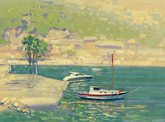 Midday at the port of Turunc