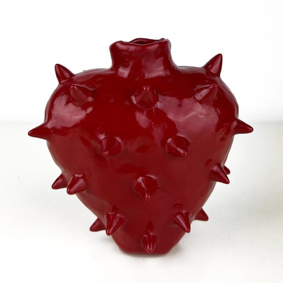 Spiked Heart Vase