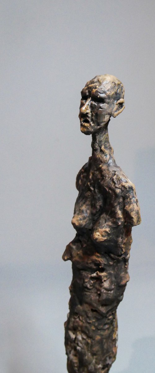 Figure-Totem by Lionel Le Jeune