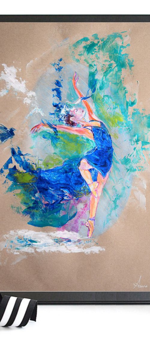 Ode a la dance by Anna Sidi-Yacoub