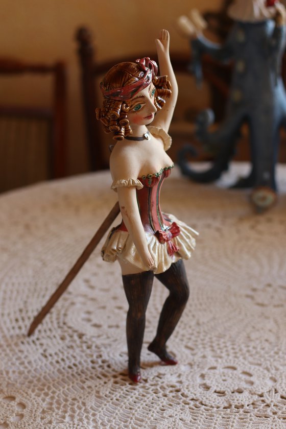 From the Cabaret girls. Dancing girl. Wall sculpture by Elya Yalonetski