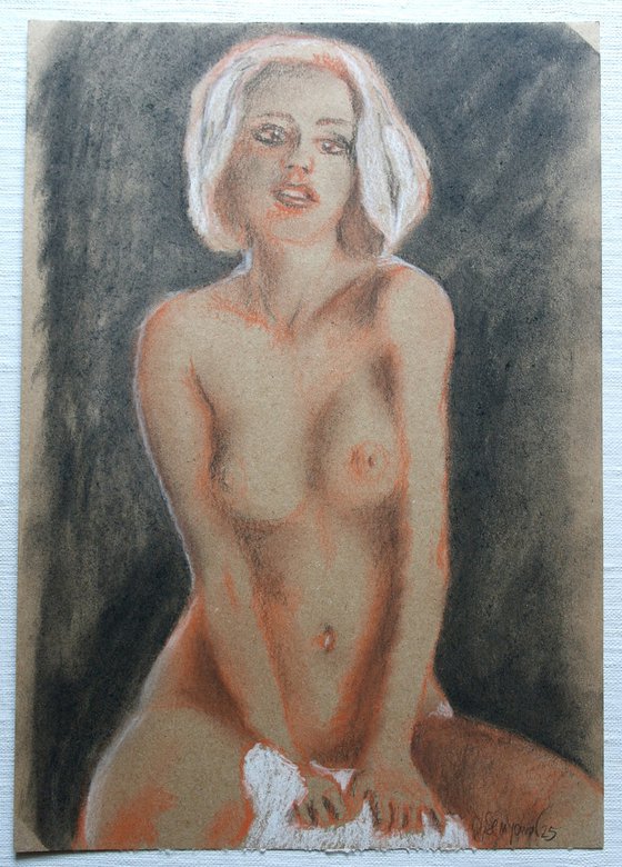 Female Figure FF 78 Charcoal