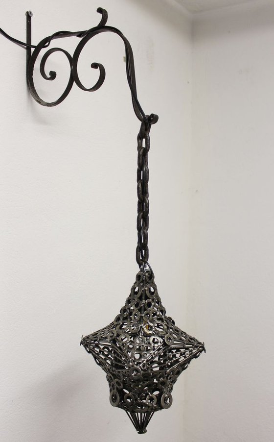 Medieval lantern / 4 branches