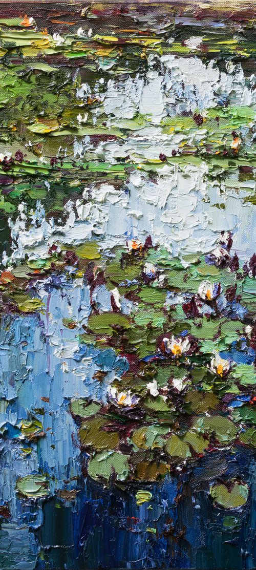 White Water Lilies - Impasto Original Oil painting by Anastasiia Valiulina