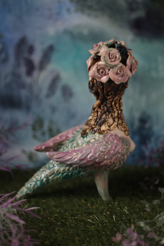 Mystic Bird. Ceramic sculpture